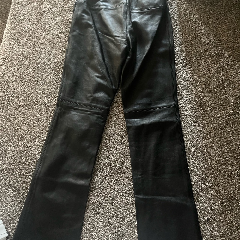 express flare genuine leather pants - Picture 3 of 3